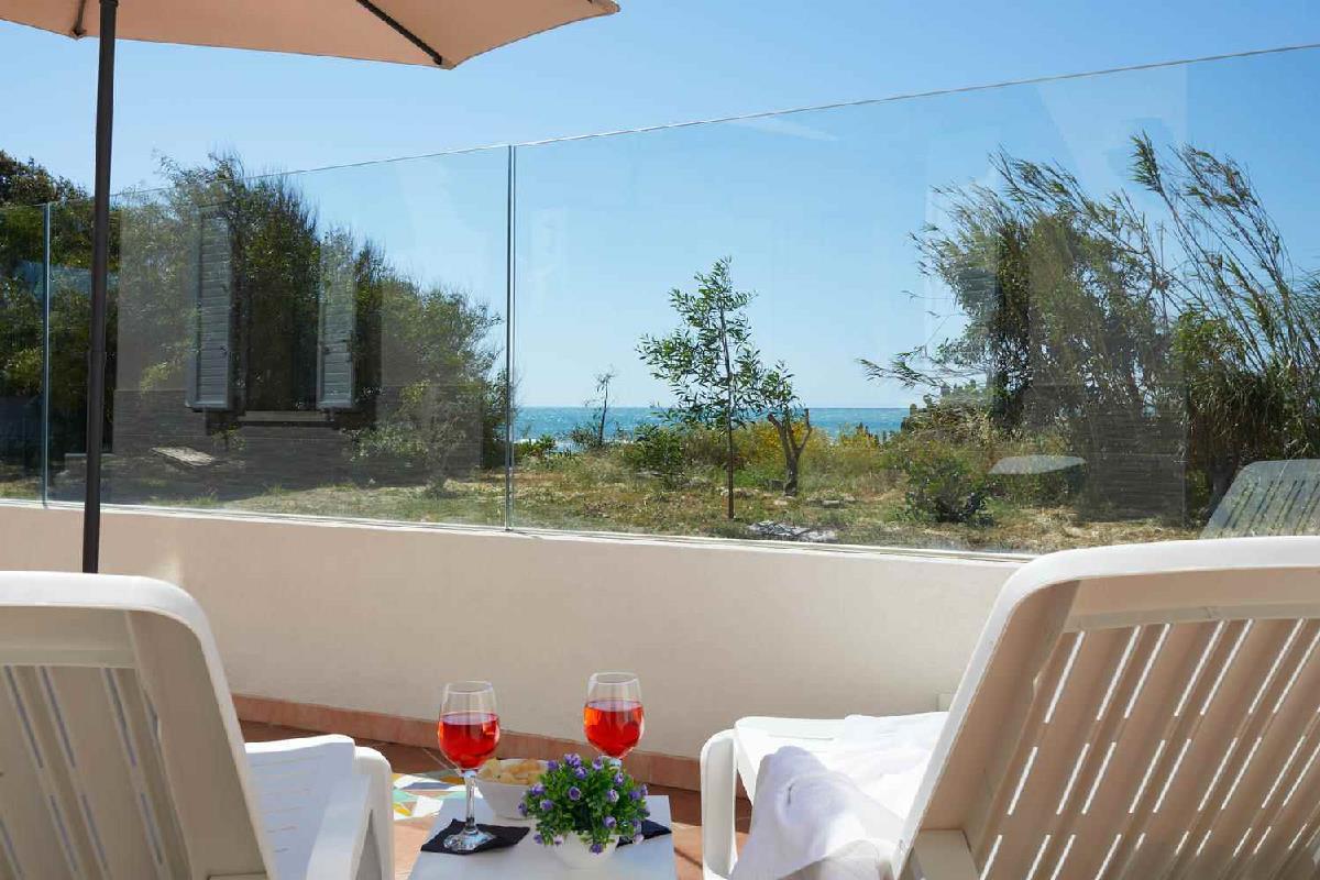  Villa Giofra direttamente in spiaggia Pozzallo Sicilia